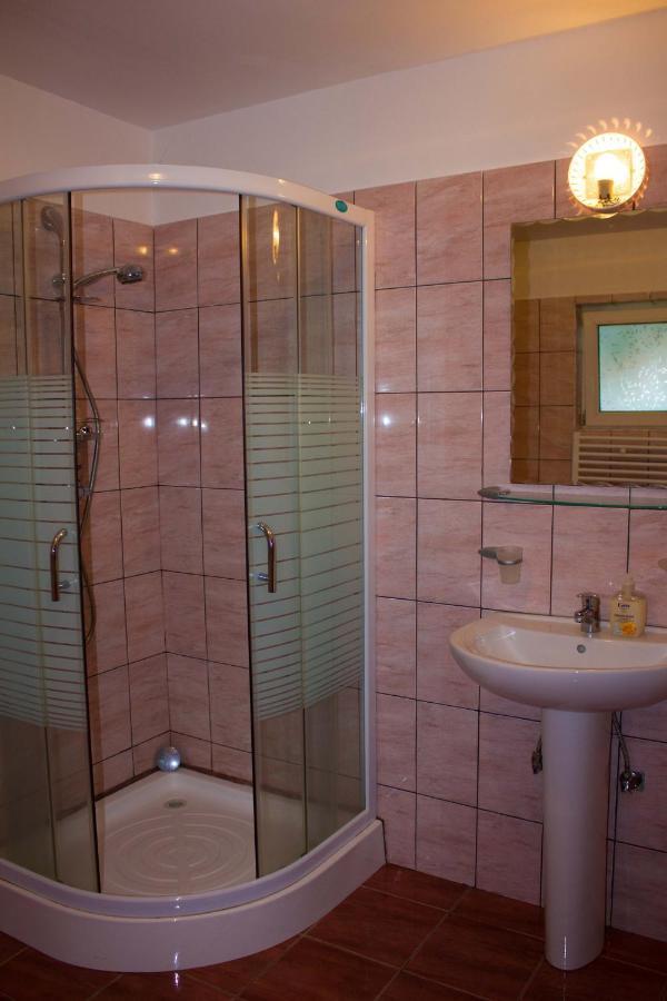 Pension Belmonte Sîmbăta de Sus Ruang foto