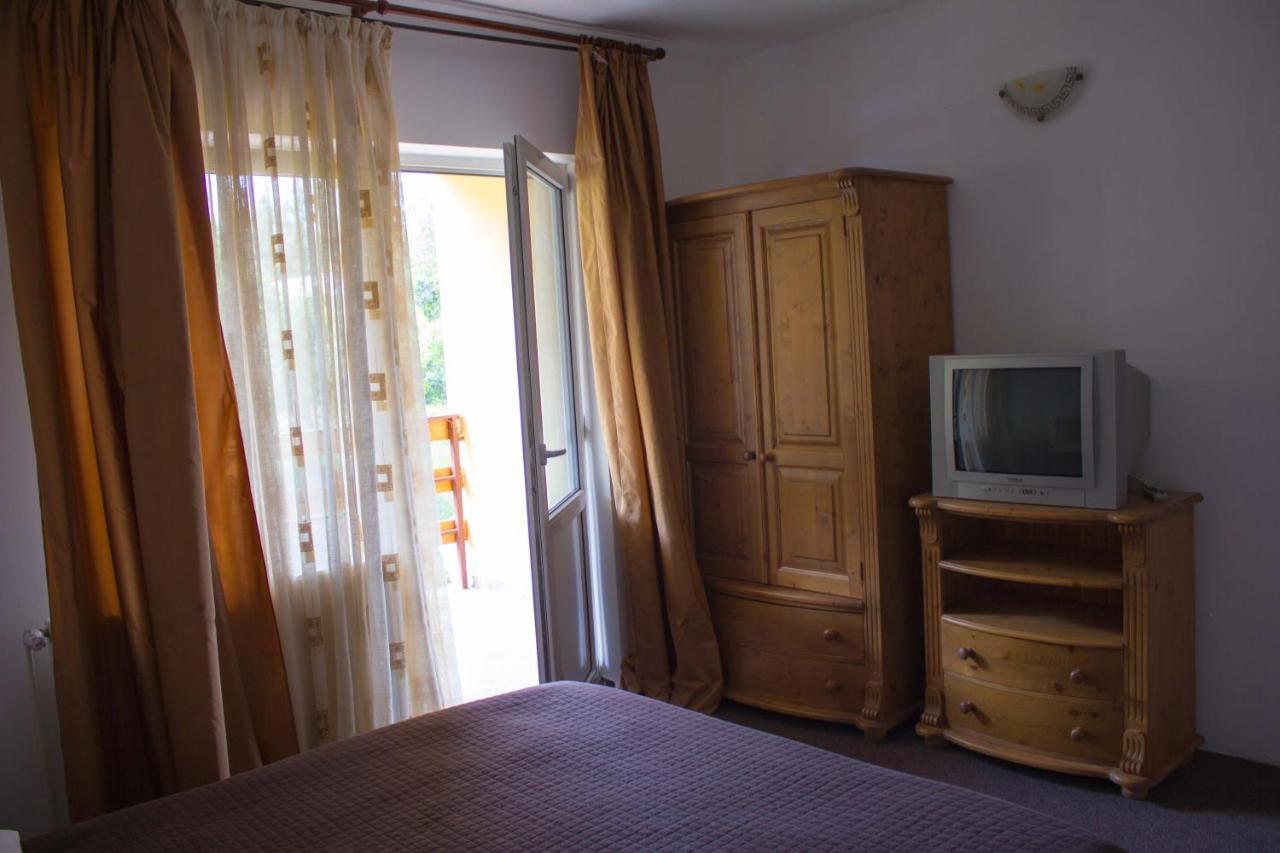 Pension Belmonte Sîmbăta de Sus Ruang foto
